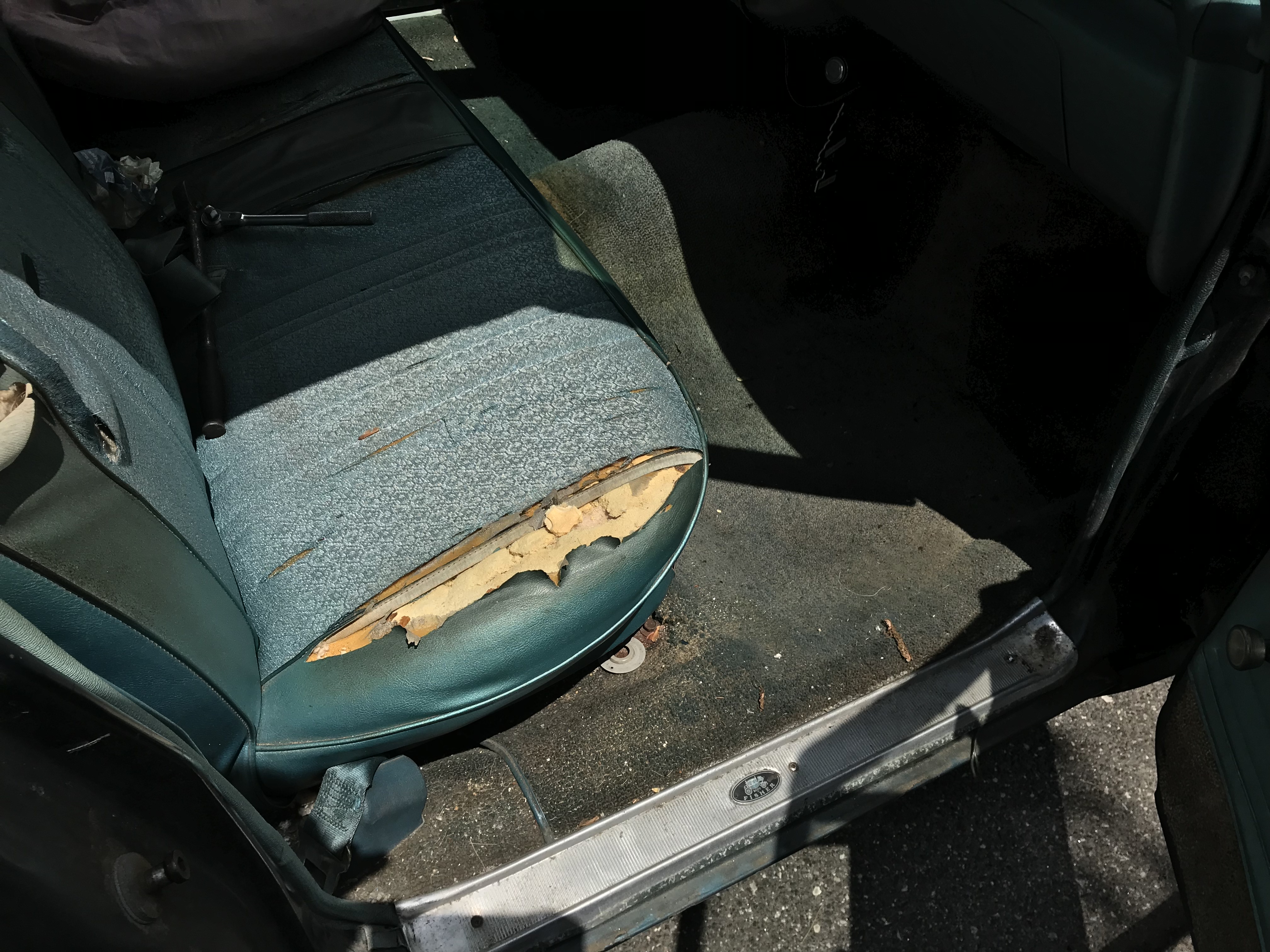 Front bench seat, right side